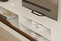 Hanah Home Elda Mueble de TV Blanco y Nogal